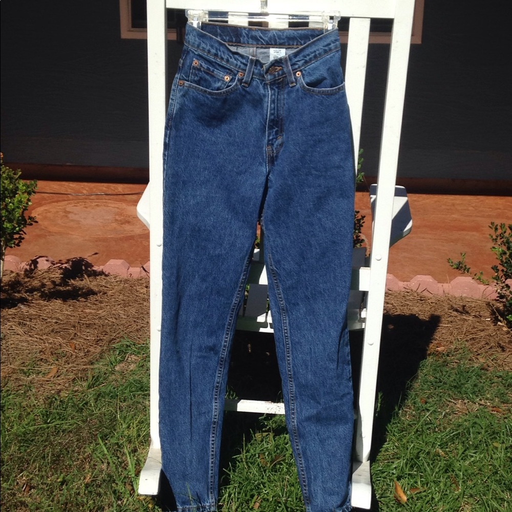 Levi's 512 dark blue vintage red label jeans